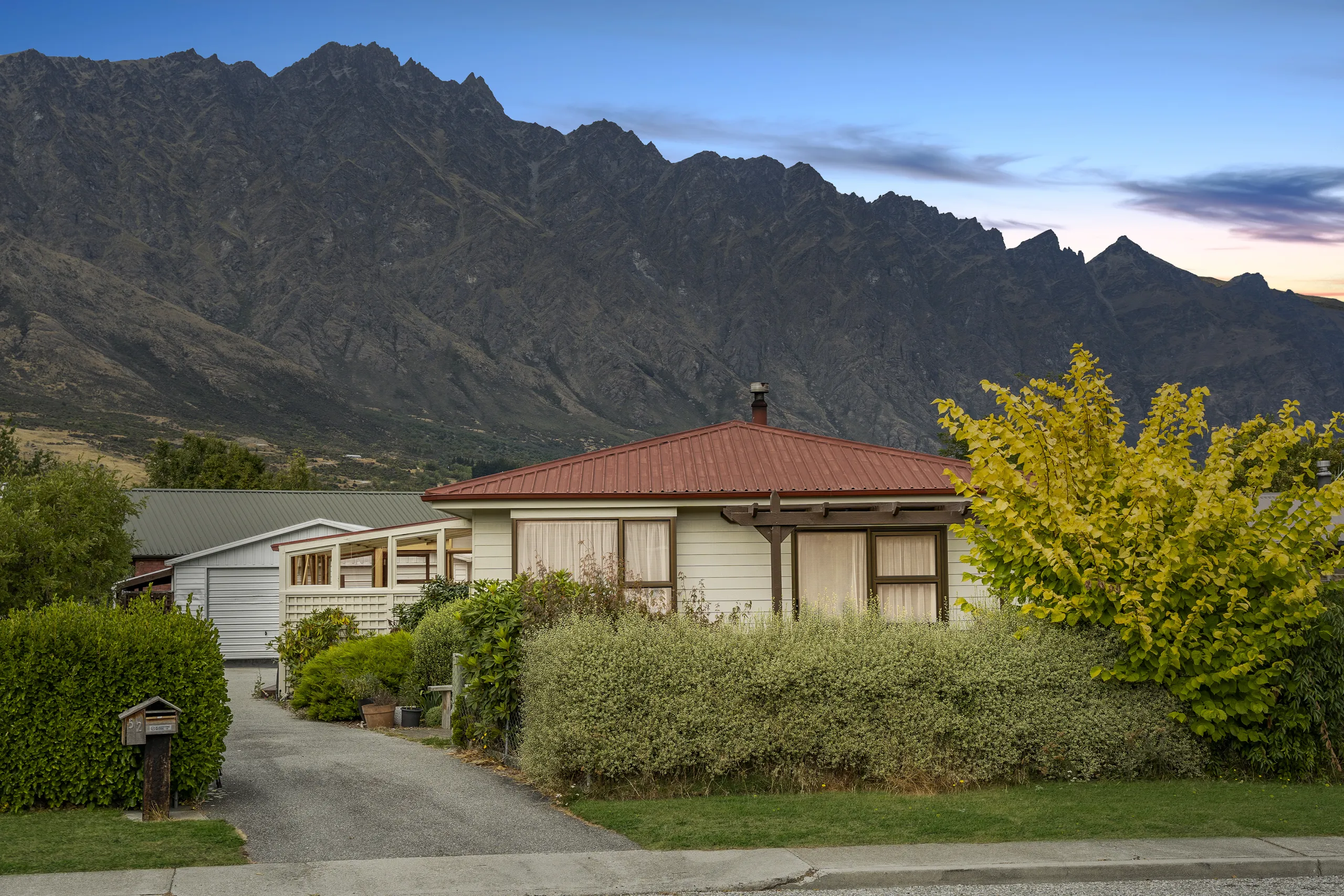 52 Remarkables Crescent, Frankton, Queenstown