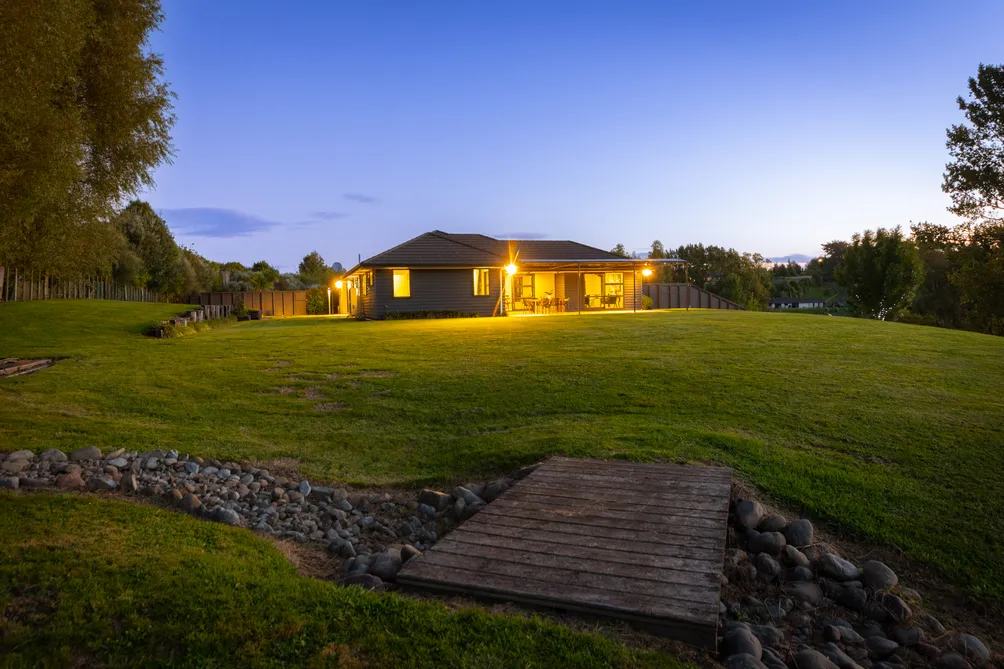  Tranquil Entertainer Home with Plenty of Space