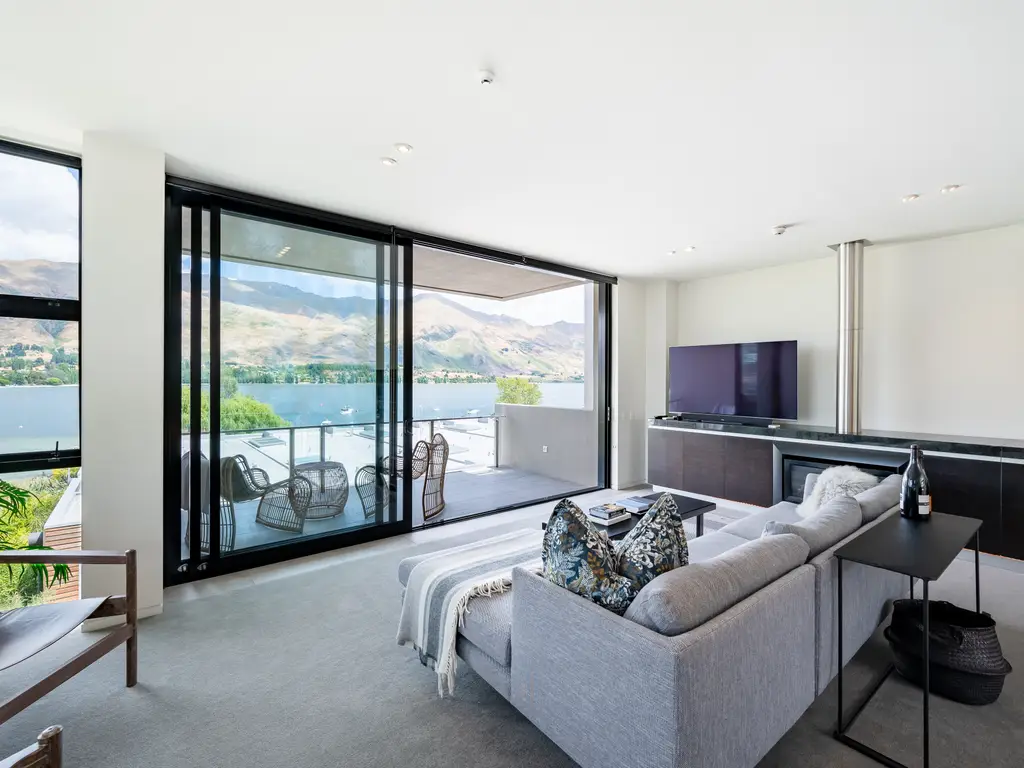 Lounge with views
