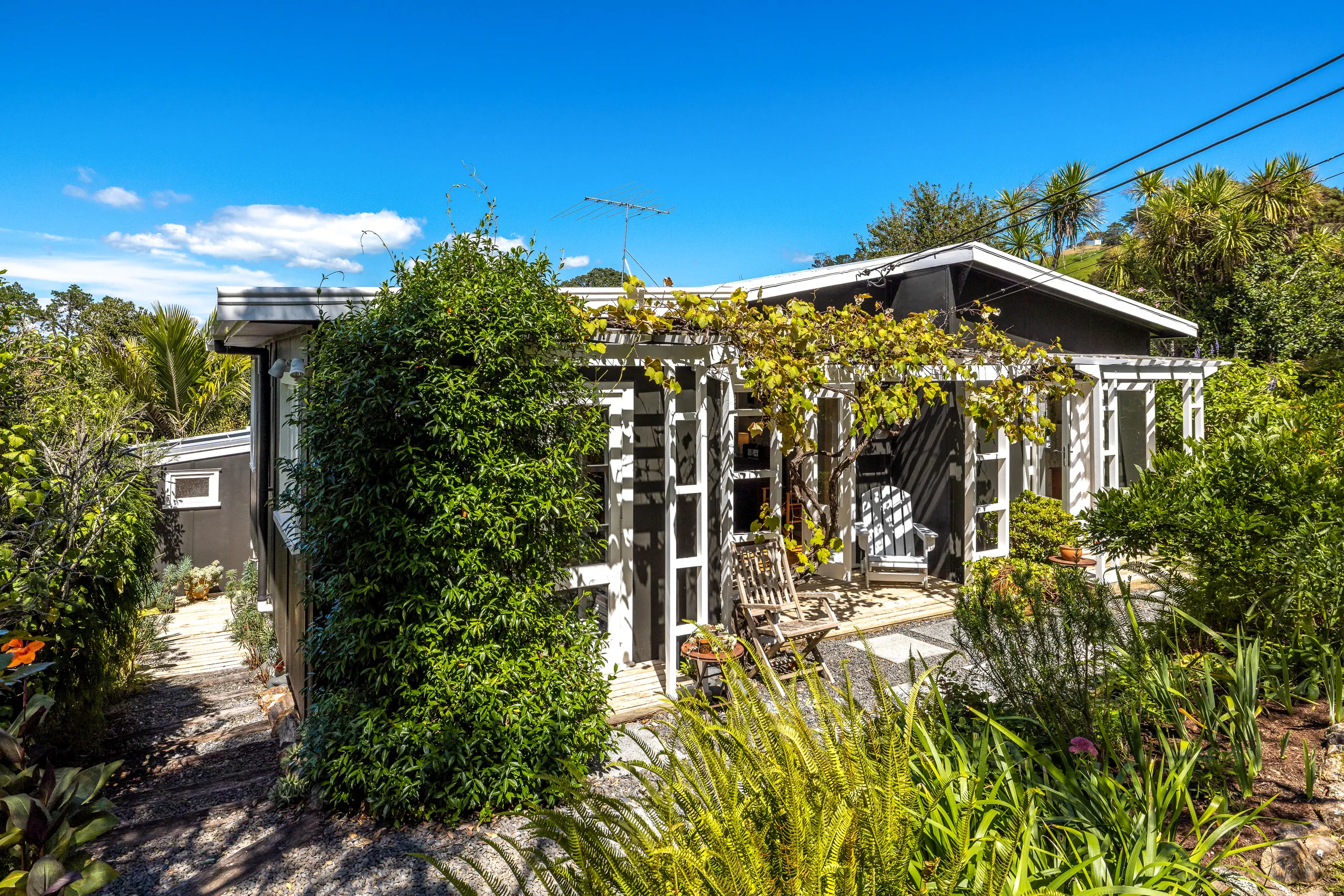 90 Hill Road, Palm Beach, Waiheke Island