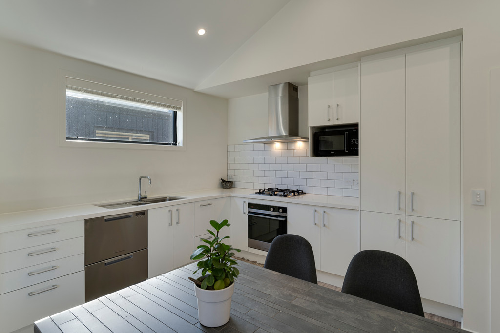 Sold - Sold - Sold!