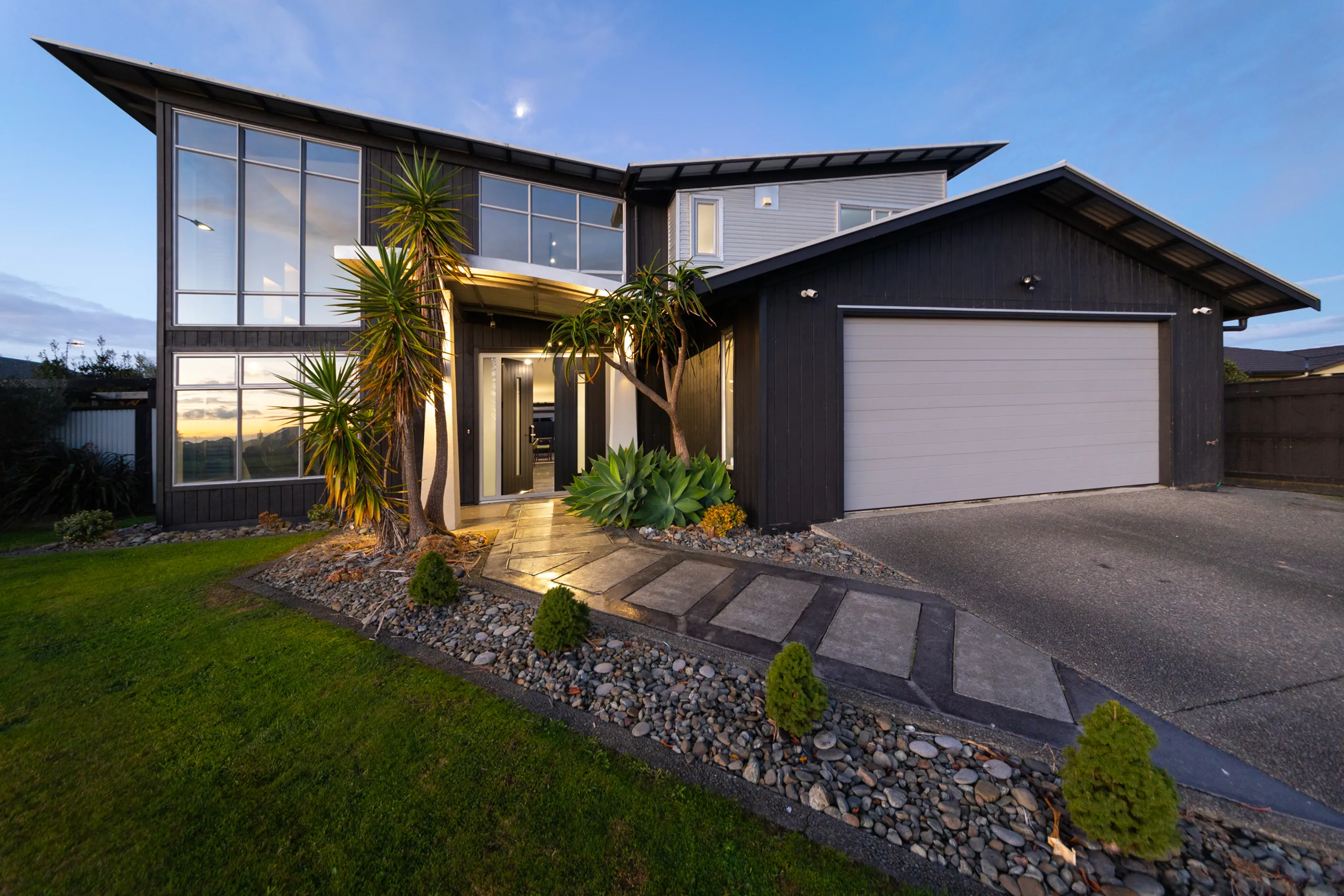 121 Schnell Drive, Kelvin Grove, Palmerston North City