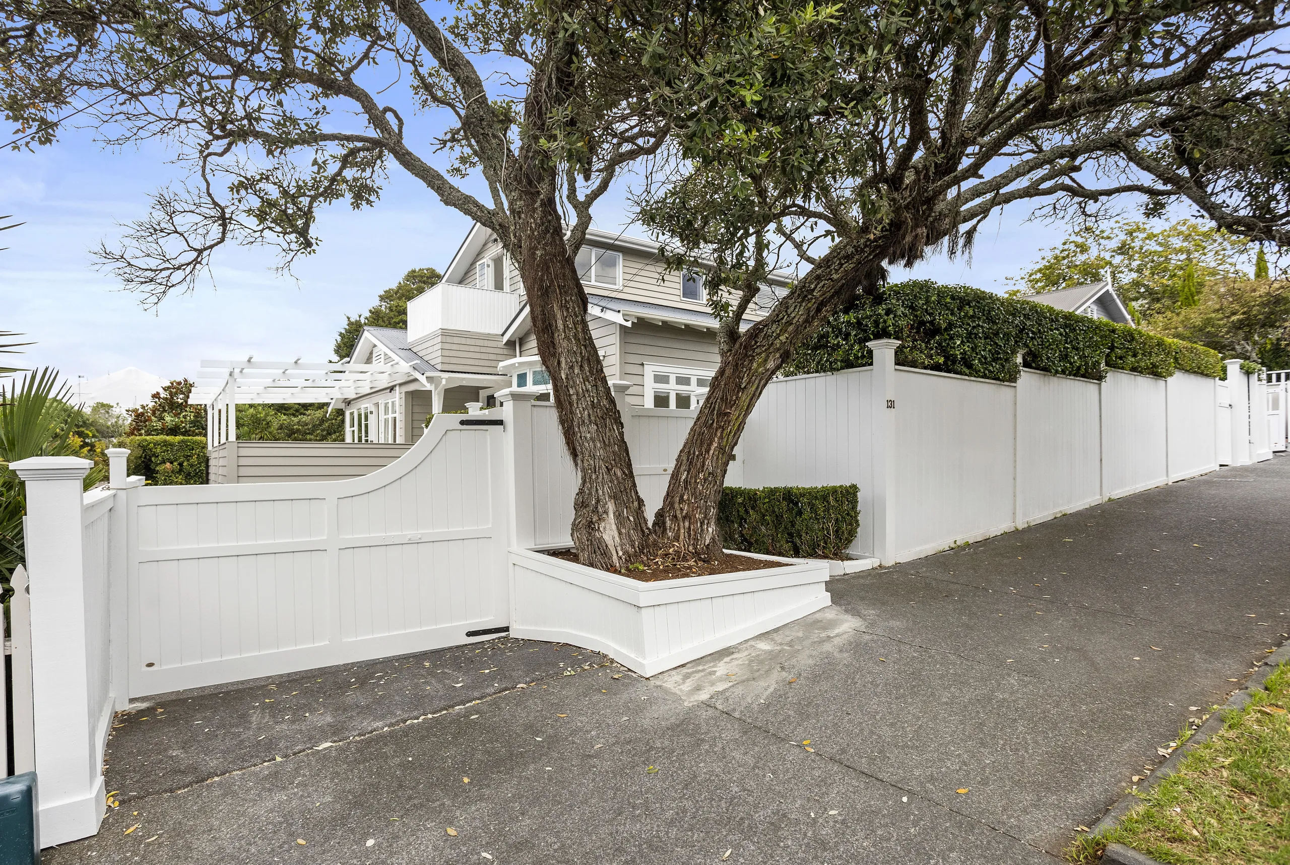 131 Bassett Road, Remuera, Auckland City