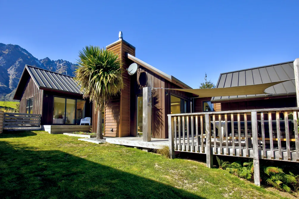 A  Private Family Lifestyle Awaits You 