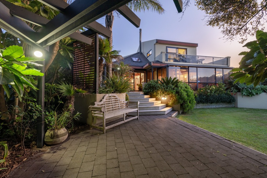 Bountiful Beachfront Haven
