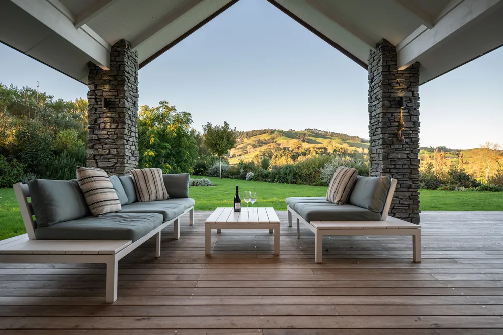 AUCTION BROUGHT FORWARD - LIFESTYLE WONDERLAND.
