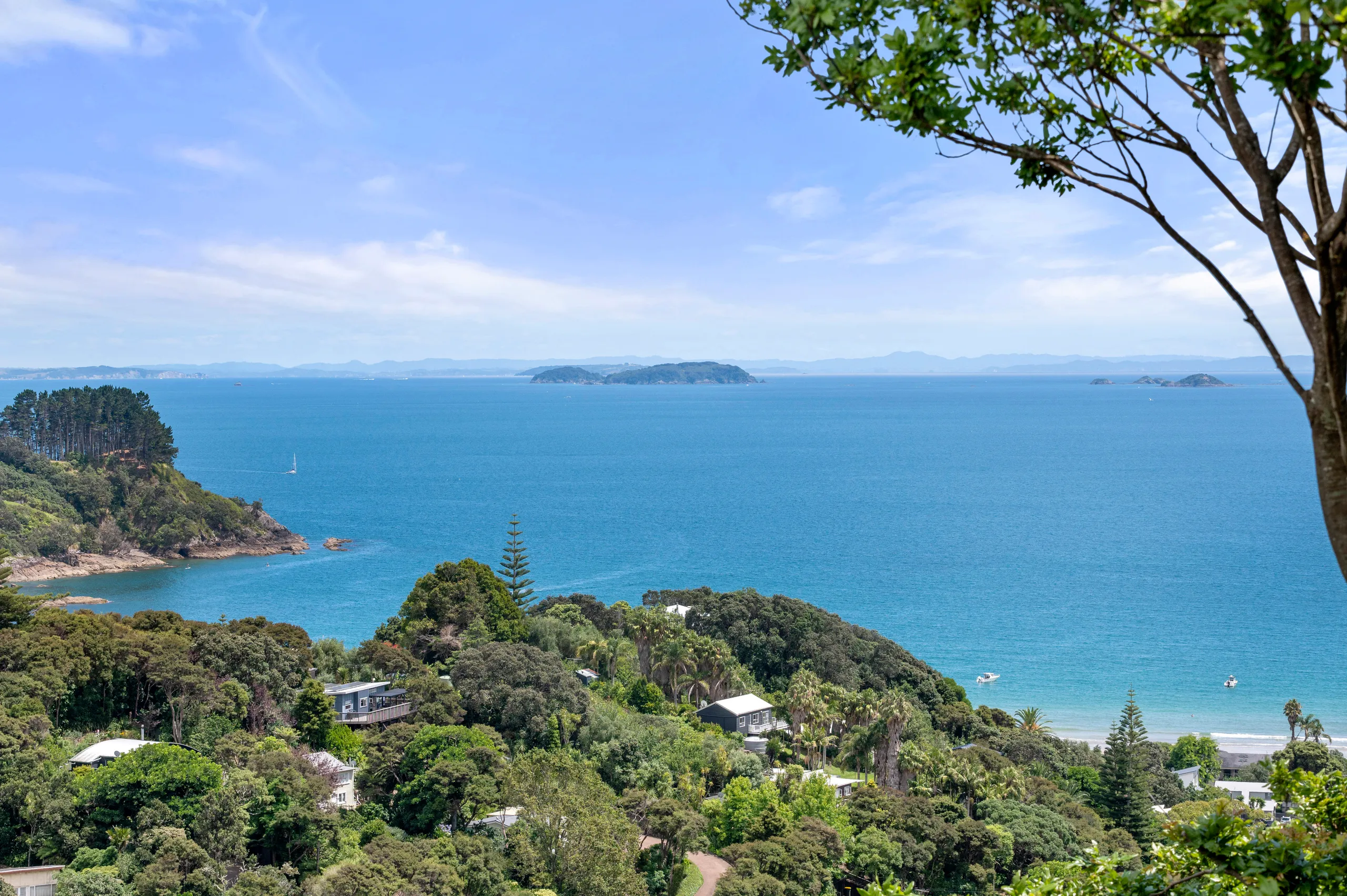 16A Giles Road, Palm Beach, Waiheke Island