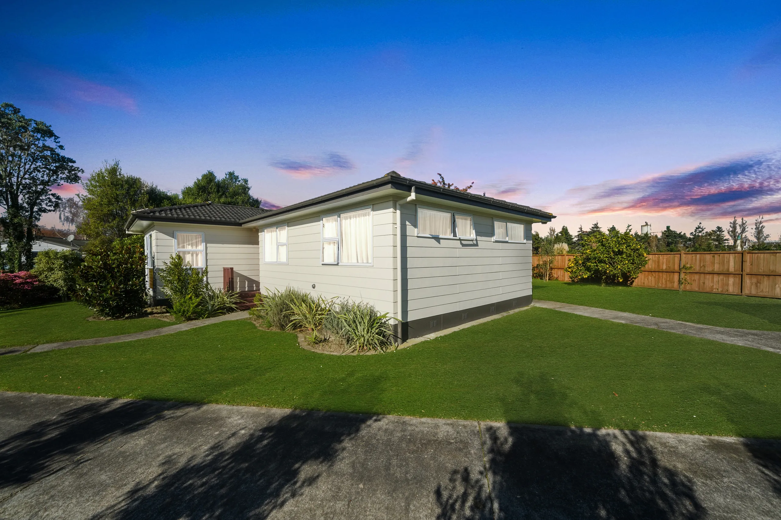 44 Escort Grove, Awapuni, Palmerston North City