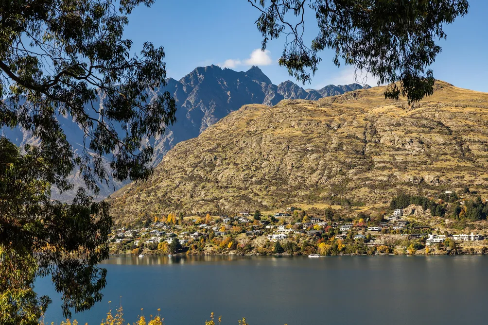 Queenstown Investment Open for Global Buyers
