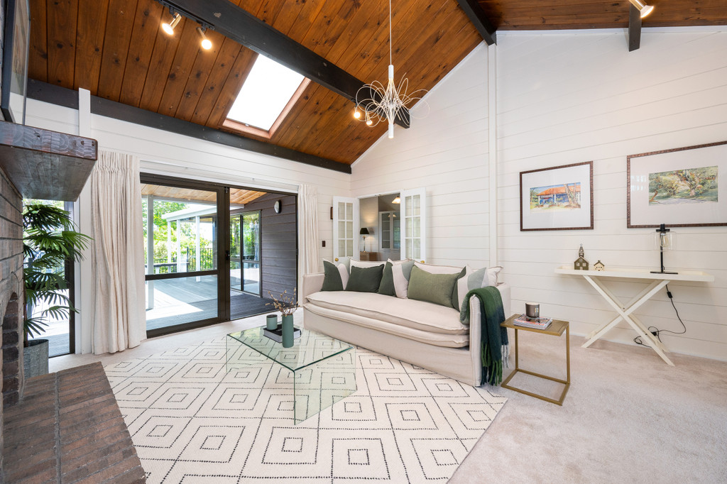 Location, Views and Timeless Charm