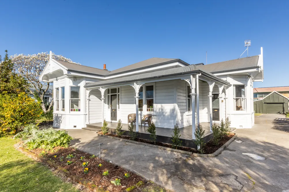 Grand Residence in Napier South