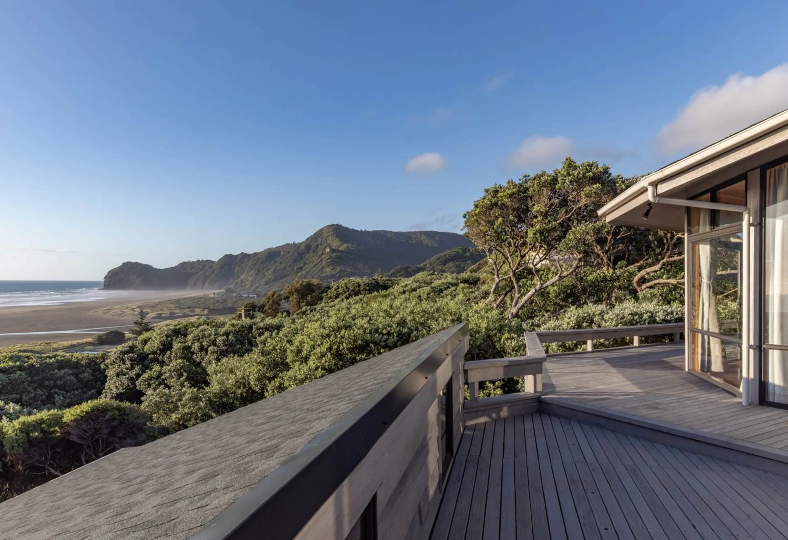 38 Garden Road, Piha, Waitakere City