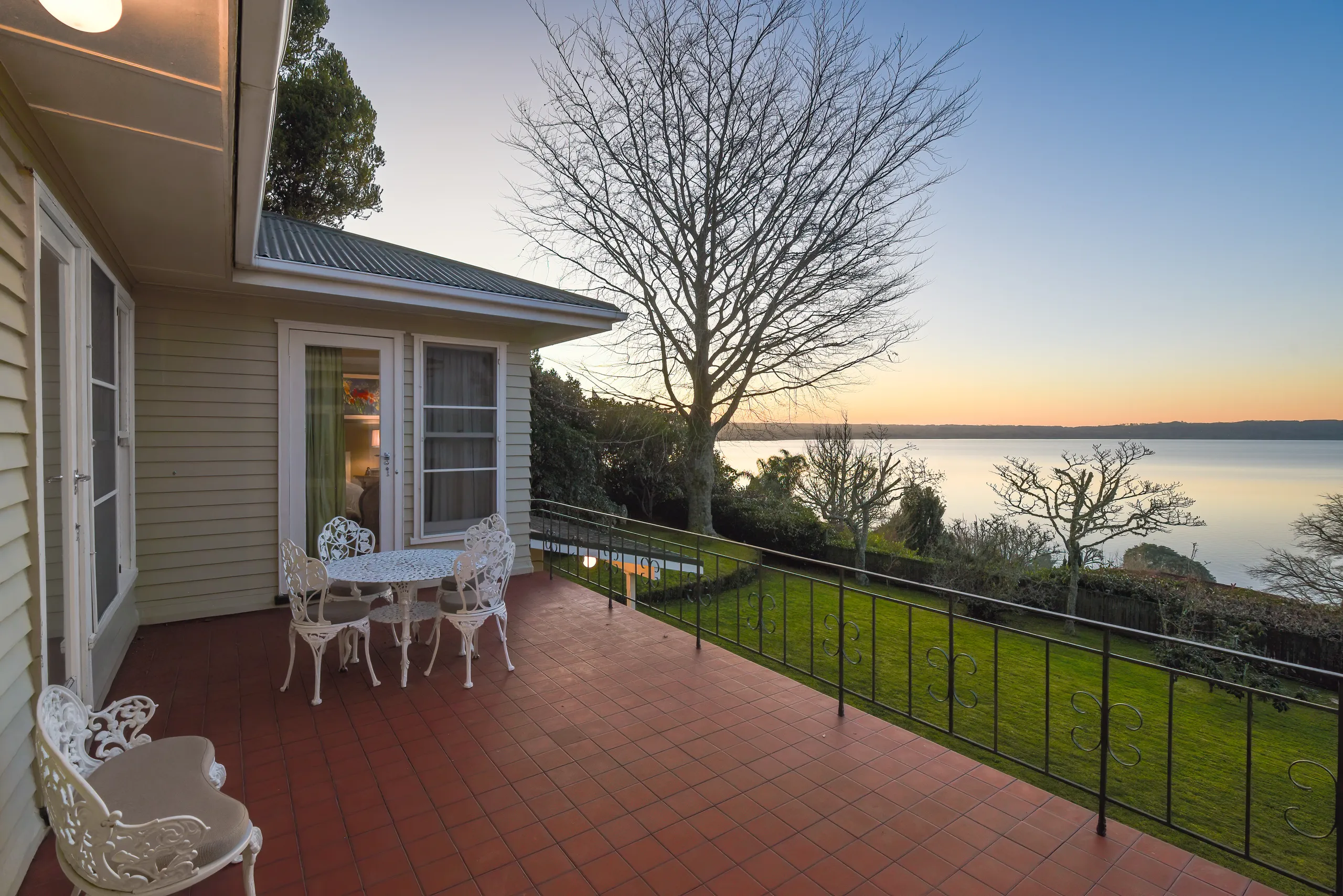 18 Vista Place, Kawaha Point, Rotorua