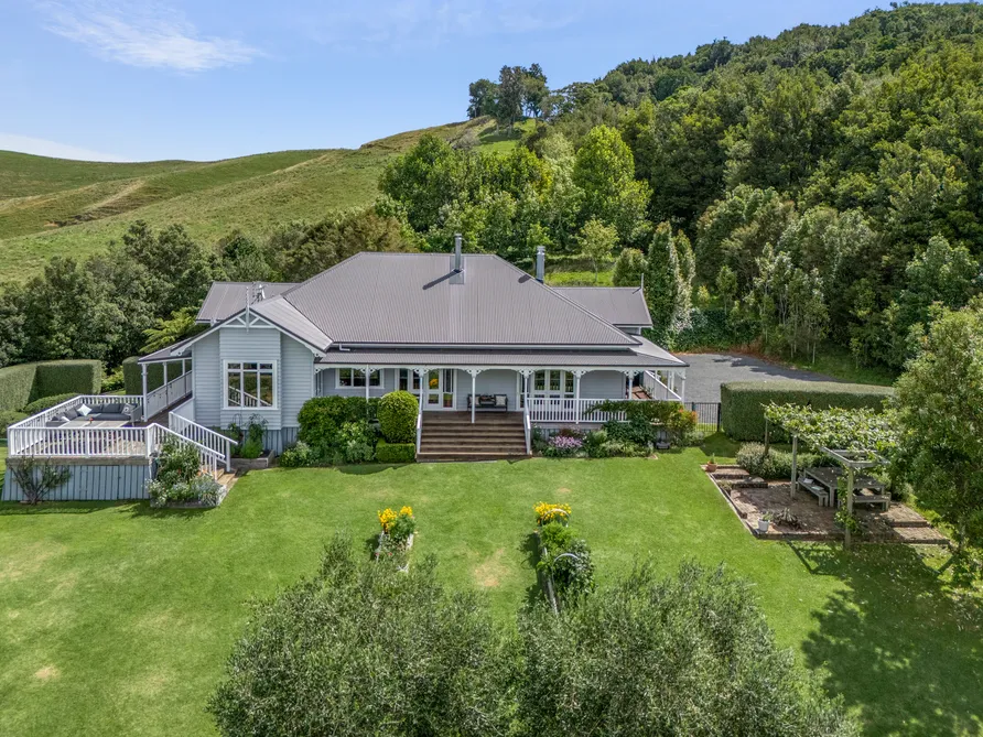 Lifestyle Villa Retreat: Peace, Privacy, Bird Life