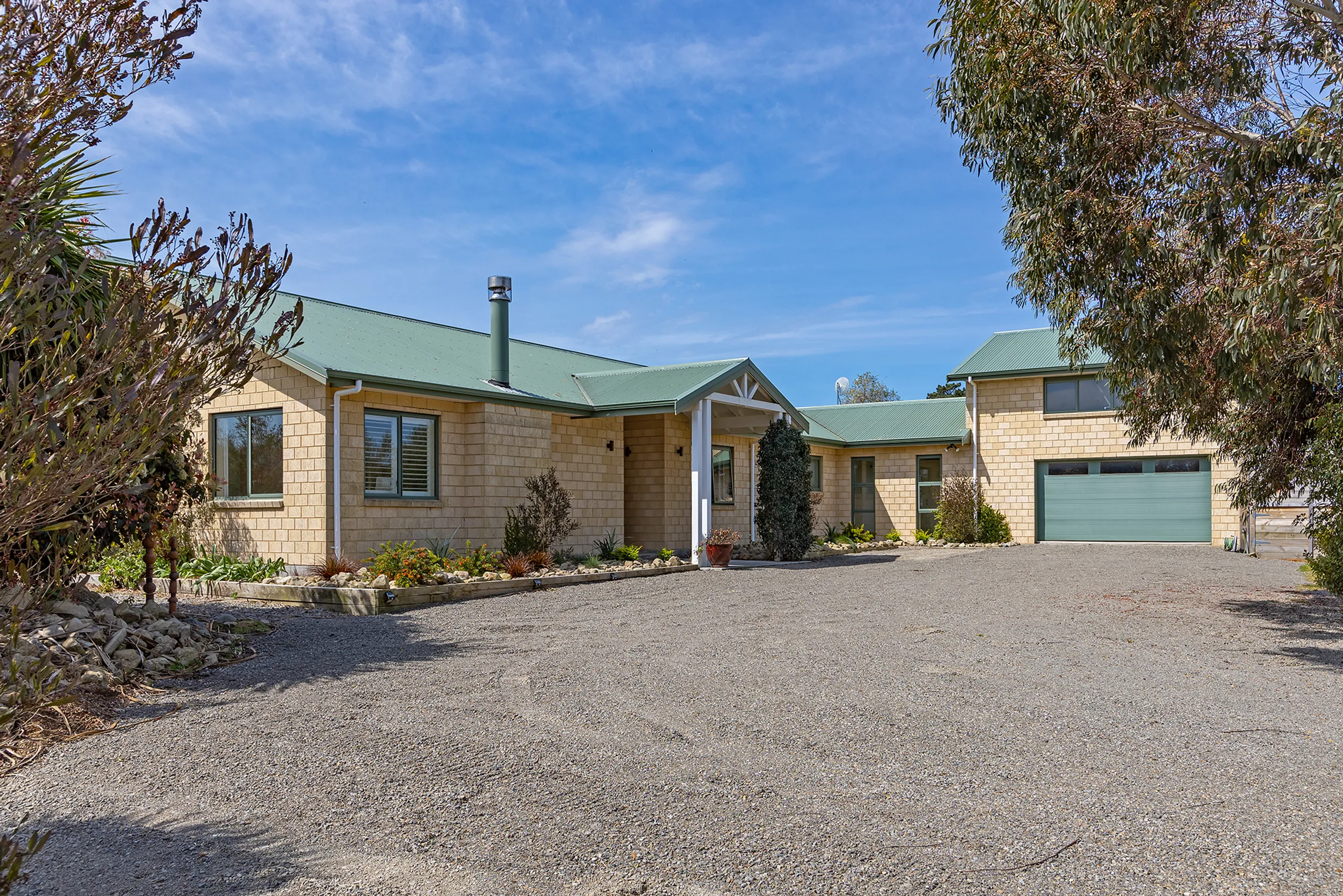 1/239 Lake Ferry Road, Martinborough, South Wairarapa