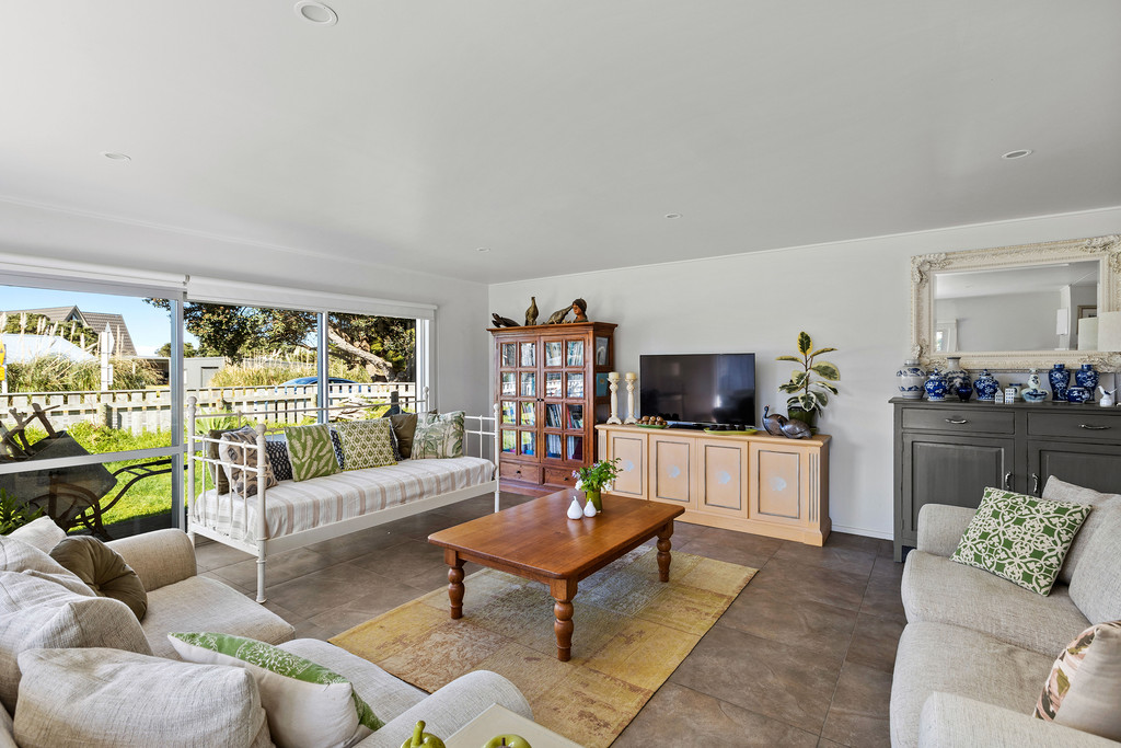 Coastal Paradise With Options