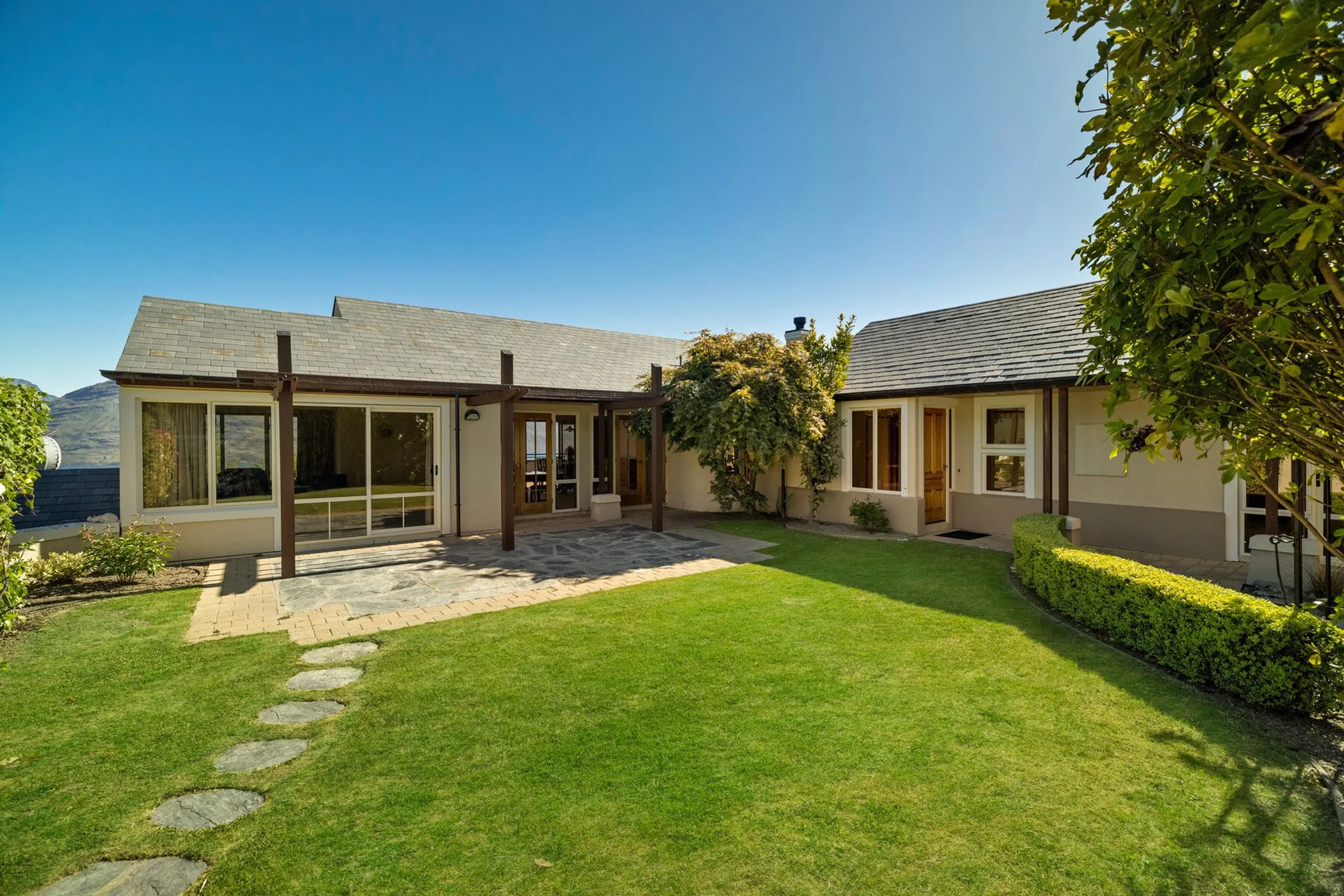 9 Vancouver Drive, Queenstown, Queenstown