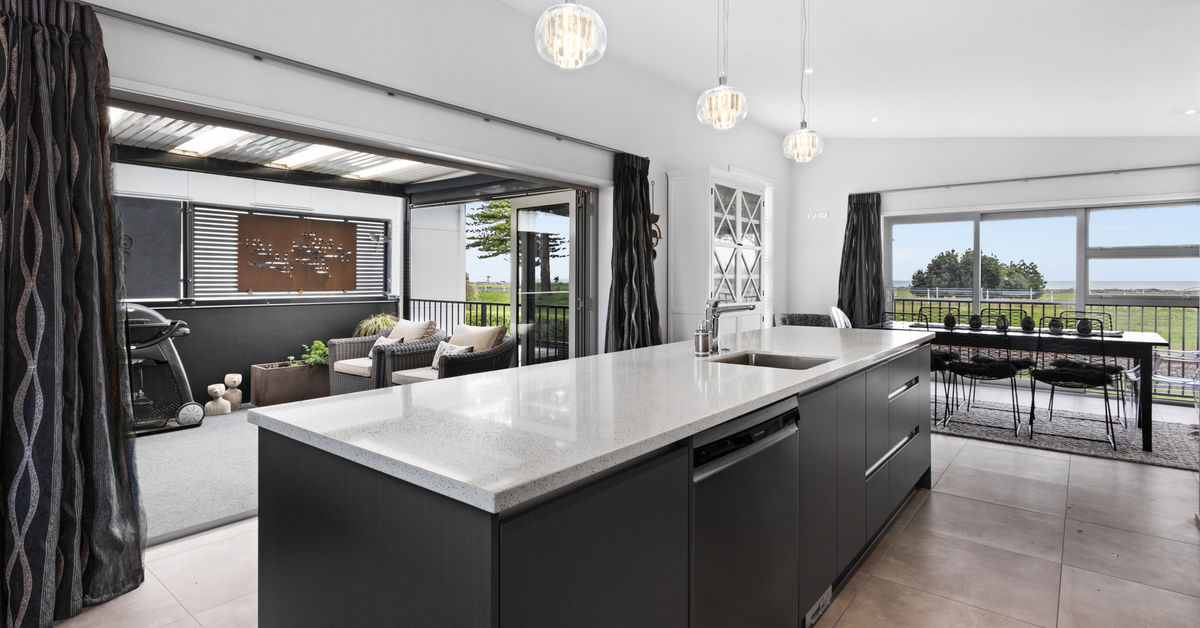 84A Te Awa Avenue, Te Awa, Napier NZ Sotheby’s Realty HBNP1221