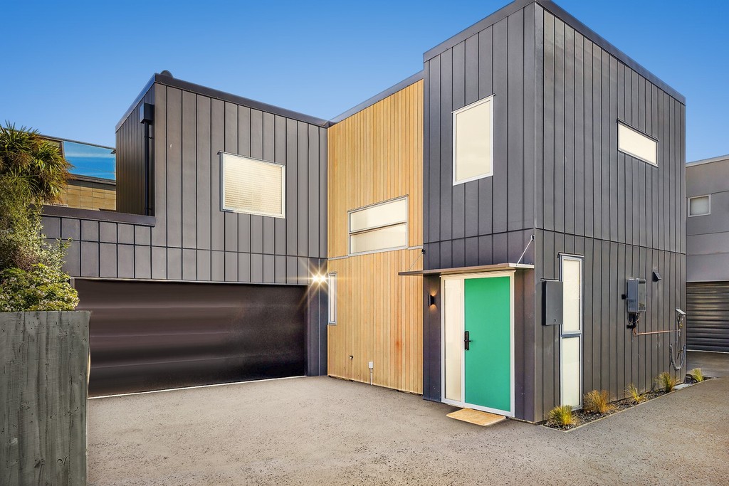 Luxe Living in the City - A Smart Investment