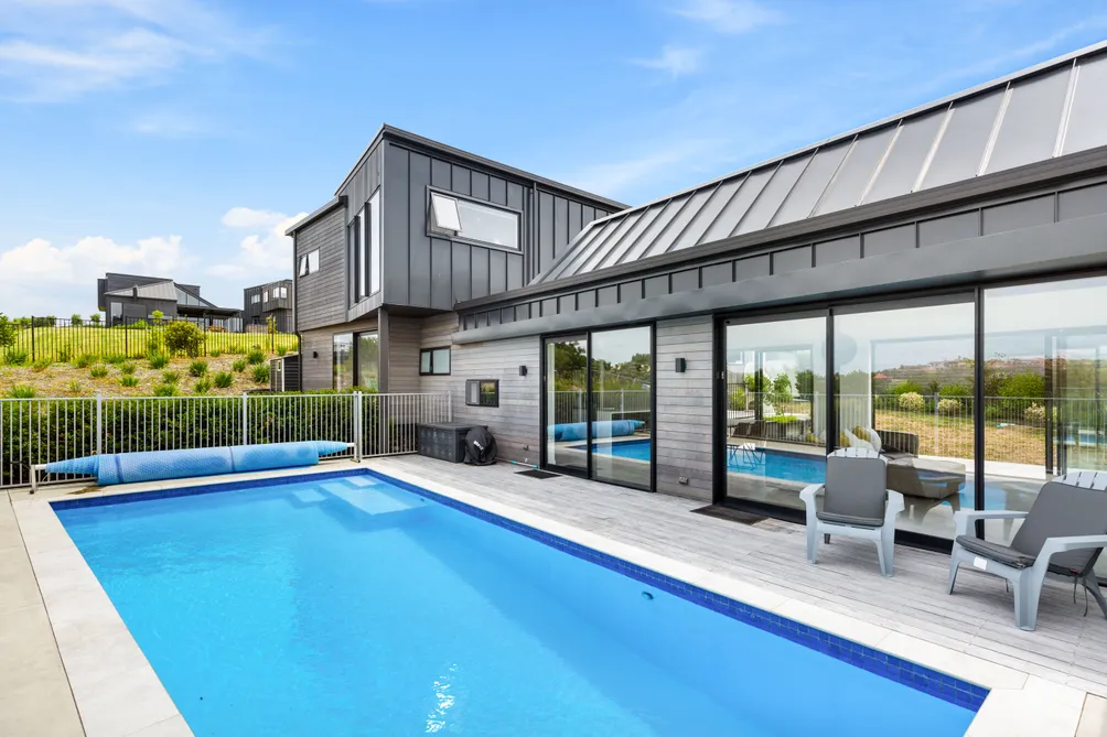 Modern Luxury on Large Lot plus Income 
