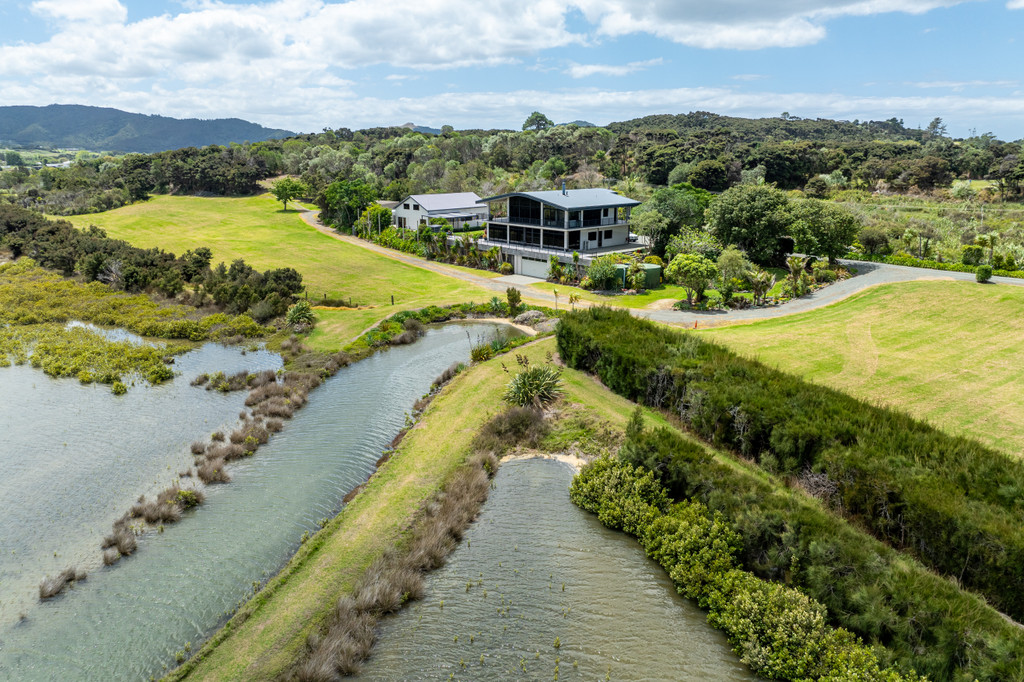Exceptional Retreat - Major Investment Potential!
