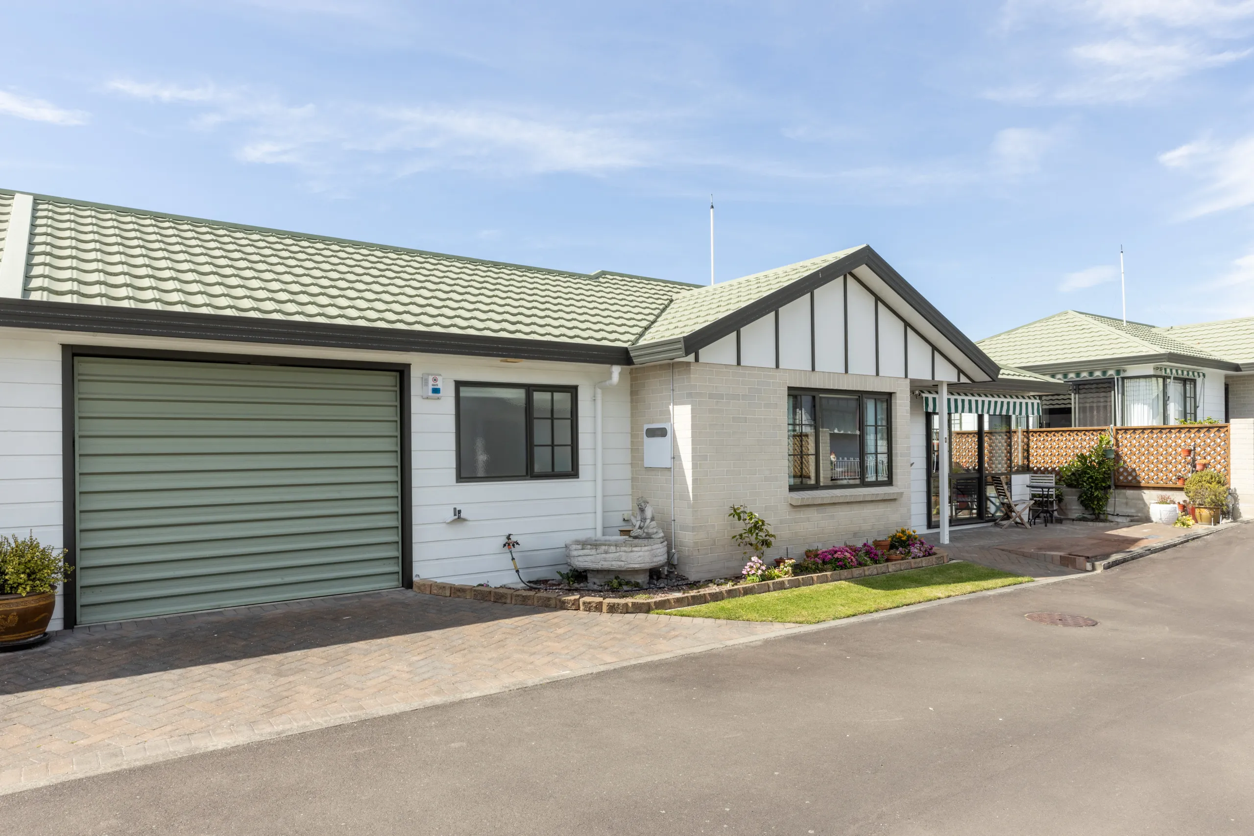 6/2A Spriggs Crescent, Greenmeadows, Napier