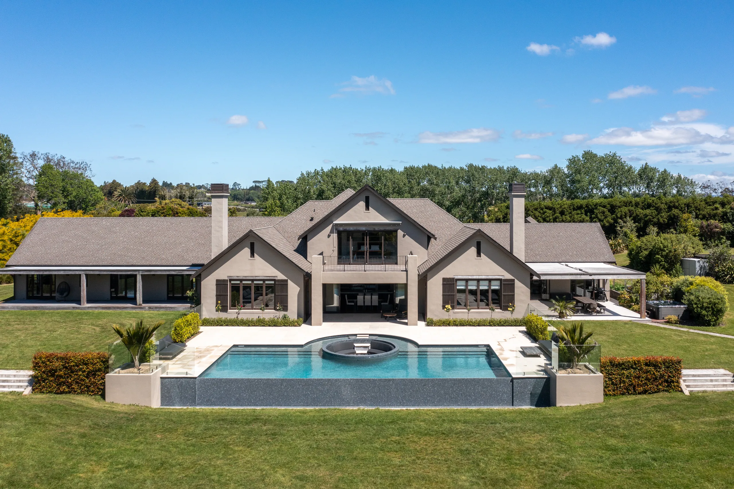 576_CoatesvilleRiverhead_Highway_085