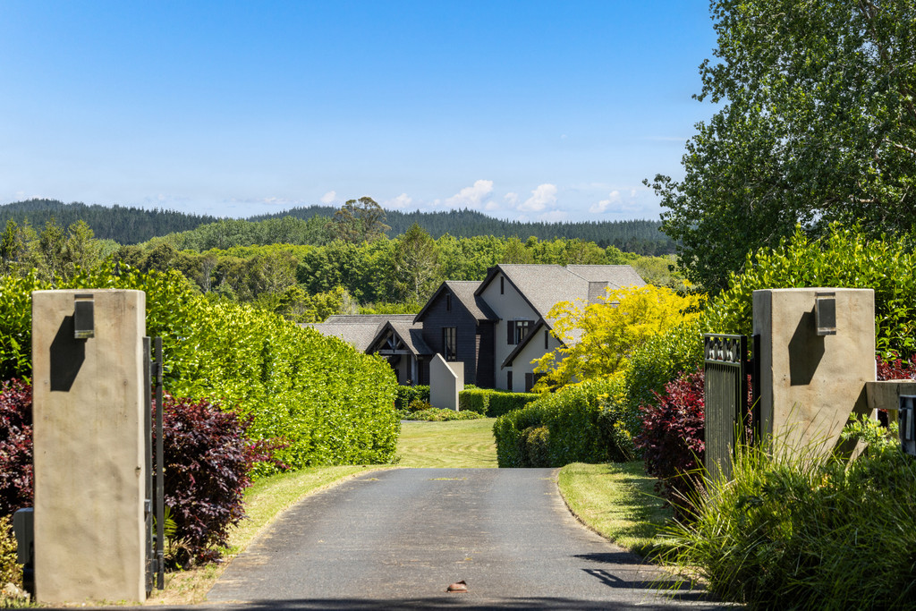 Coatesville Estate | 3 Titles