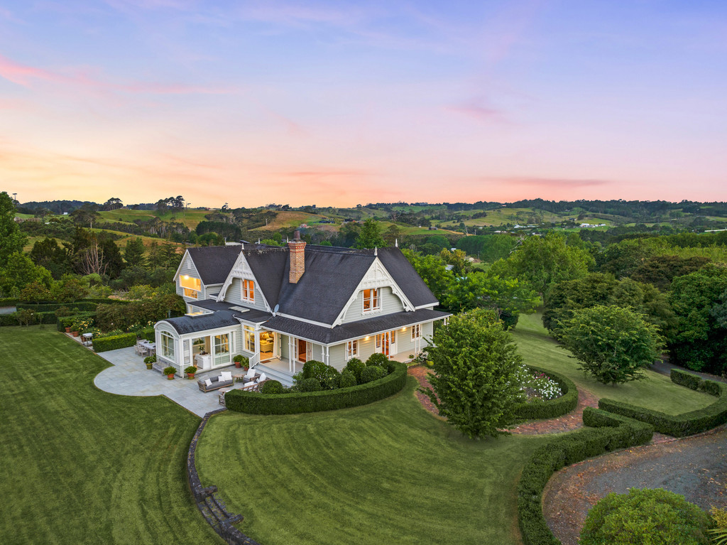 RARE HERITAGE ESTATE WITH FUTURE LAND POTENTIAL