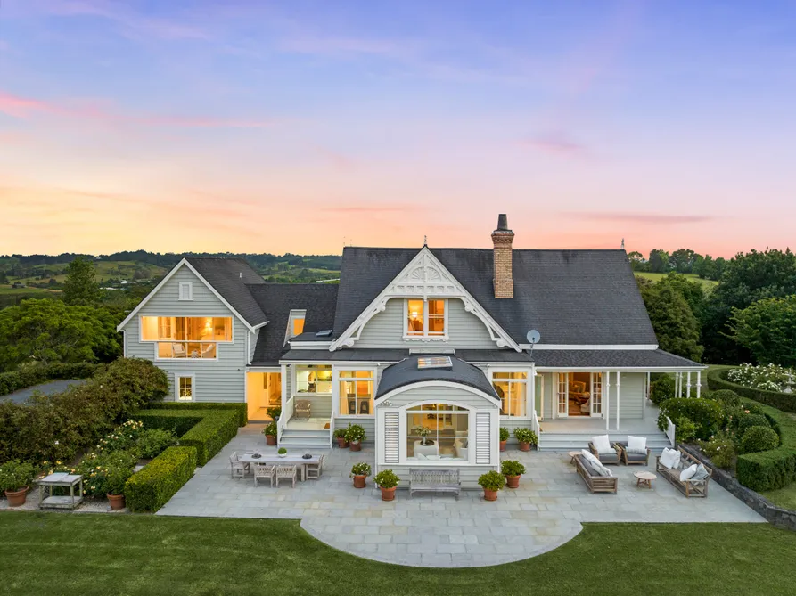 RARE HERITAGE ESTATE WITH FUTURE LAND POTENTIAL