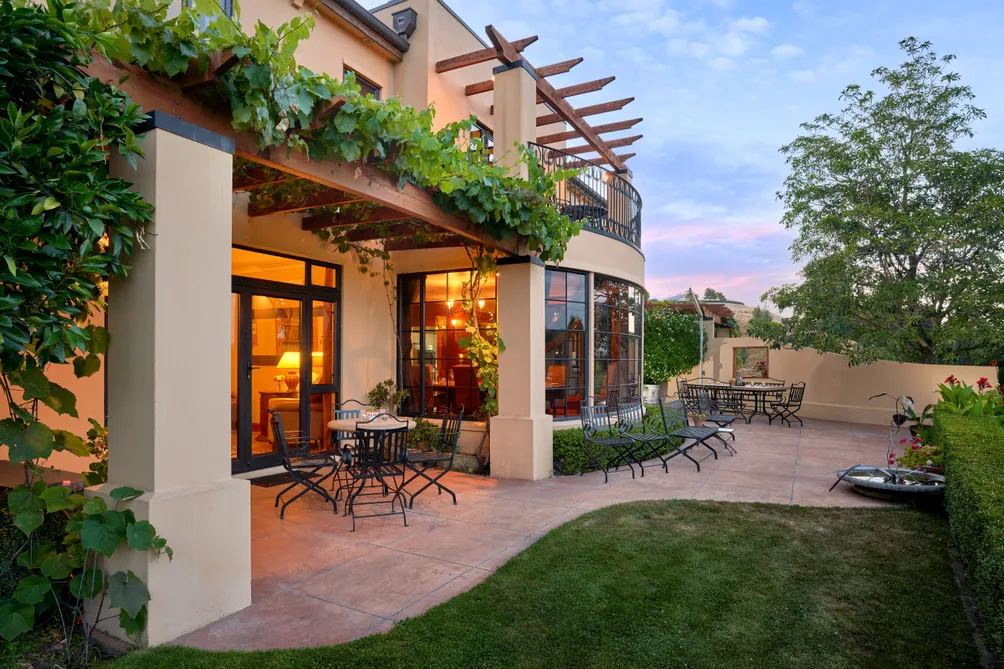 Country Residence and Luxury Accommodation