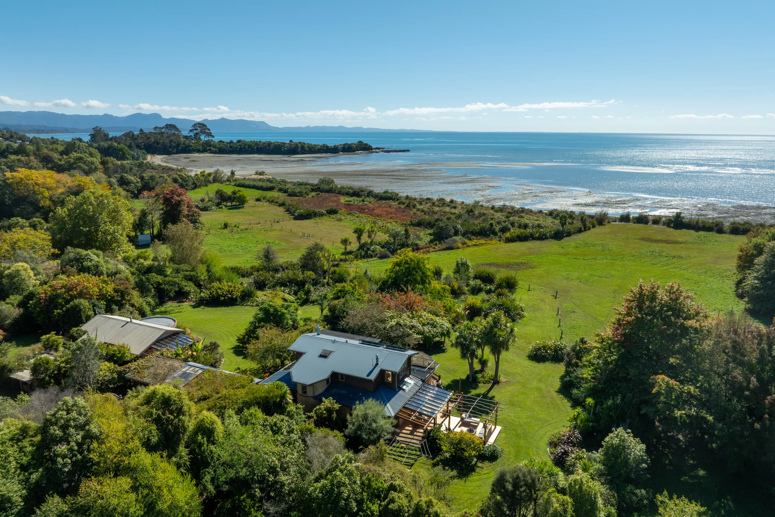 65 Battery Road, Patons Rock, Golden Bay