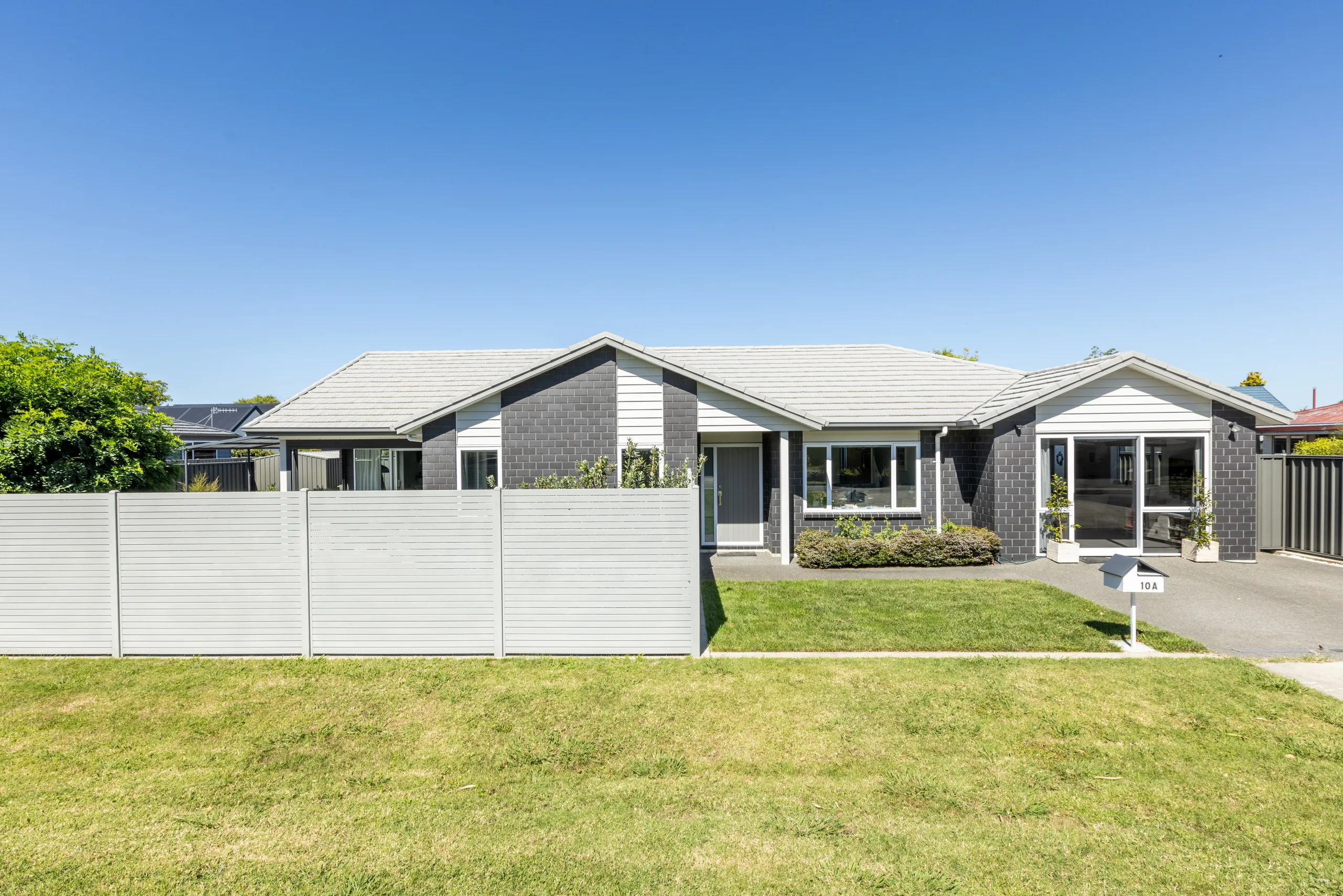 10A West Place, Greenmeadows, Napier