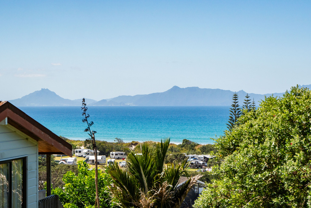 25 St Anne Road, Waipu Cove, Waipu NZ Sotheby’s Realty NLA00435