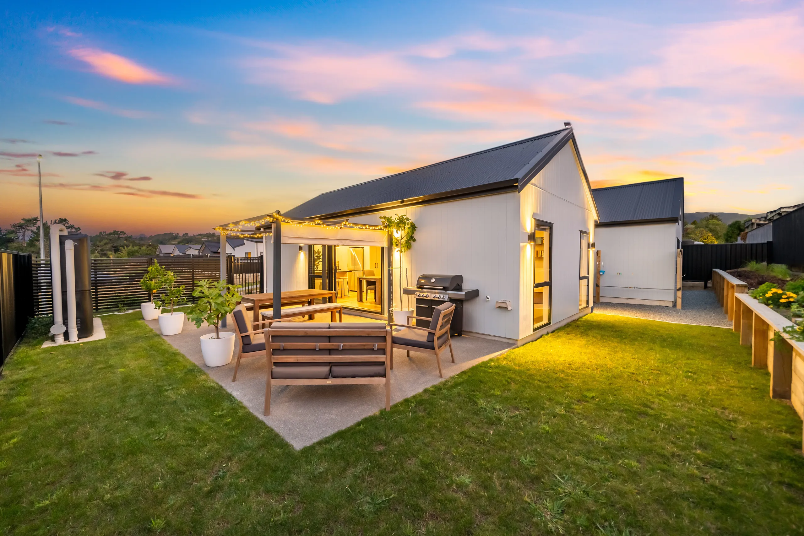 11 Rewarewa Way, Timberlea, Upper Hutt City