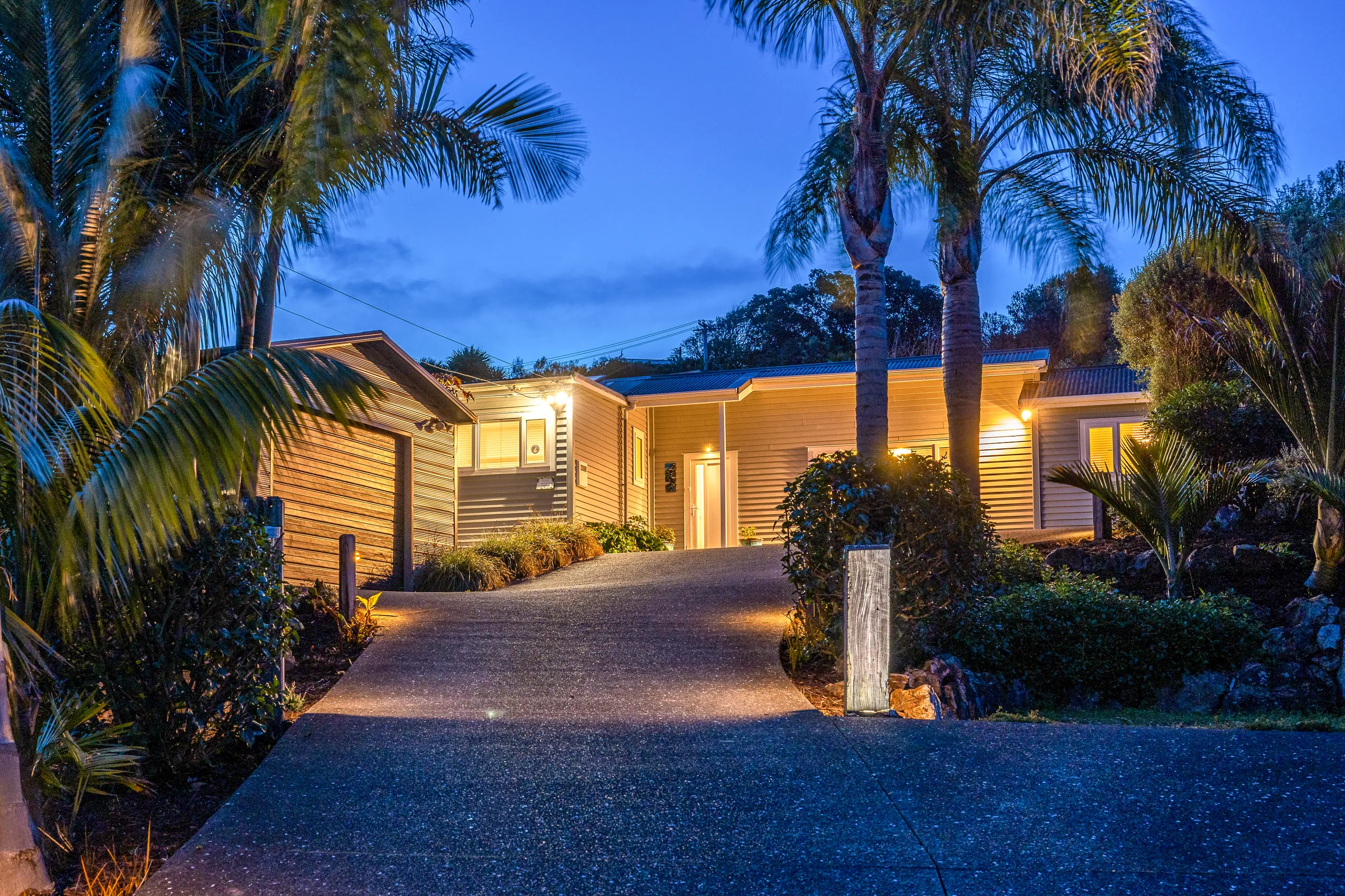 25 Hamilton Road, Surfdale, Waiheke Island