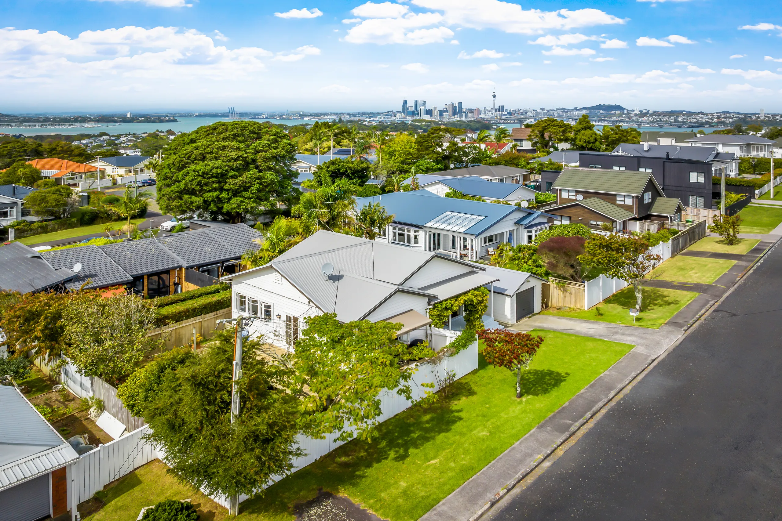 8 Fairfax Avenue, Northcote, North Shore City