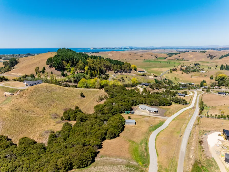 Exceptional Lifestyle and Sun, Shelter & Views
