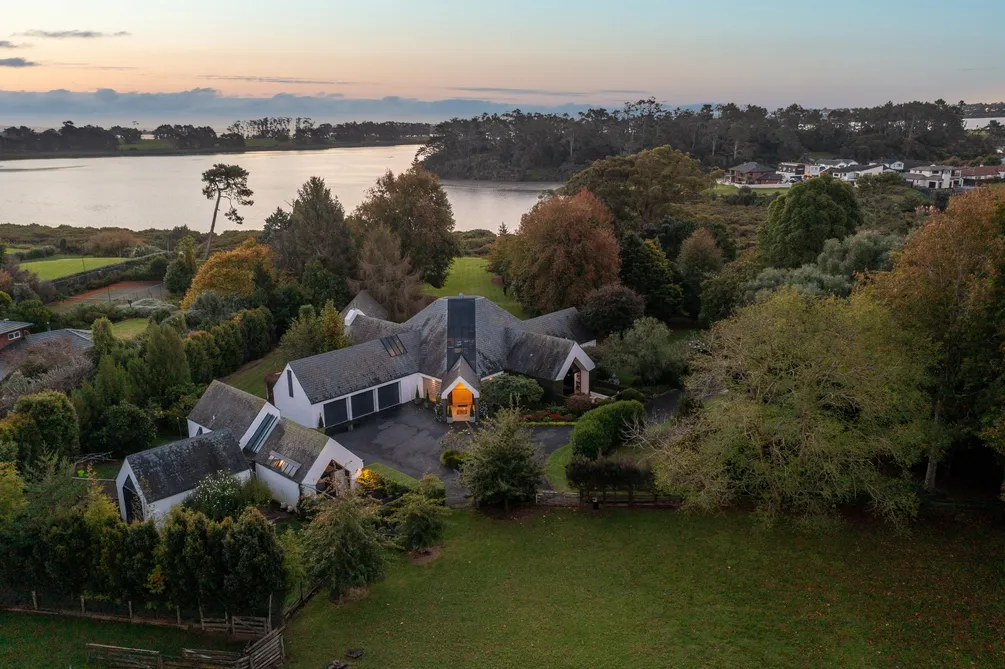 37 Island View Road, Karaka, Auckland City NZ Sotheby’s Realty AEB10068