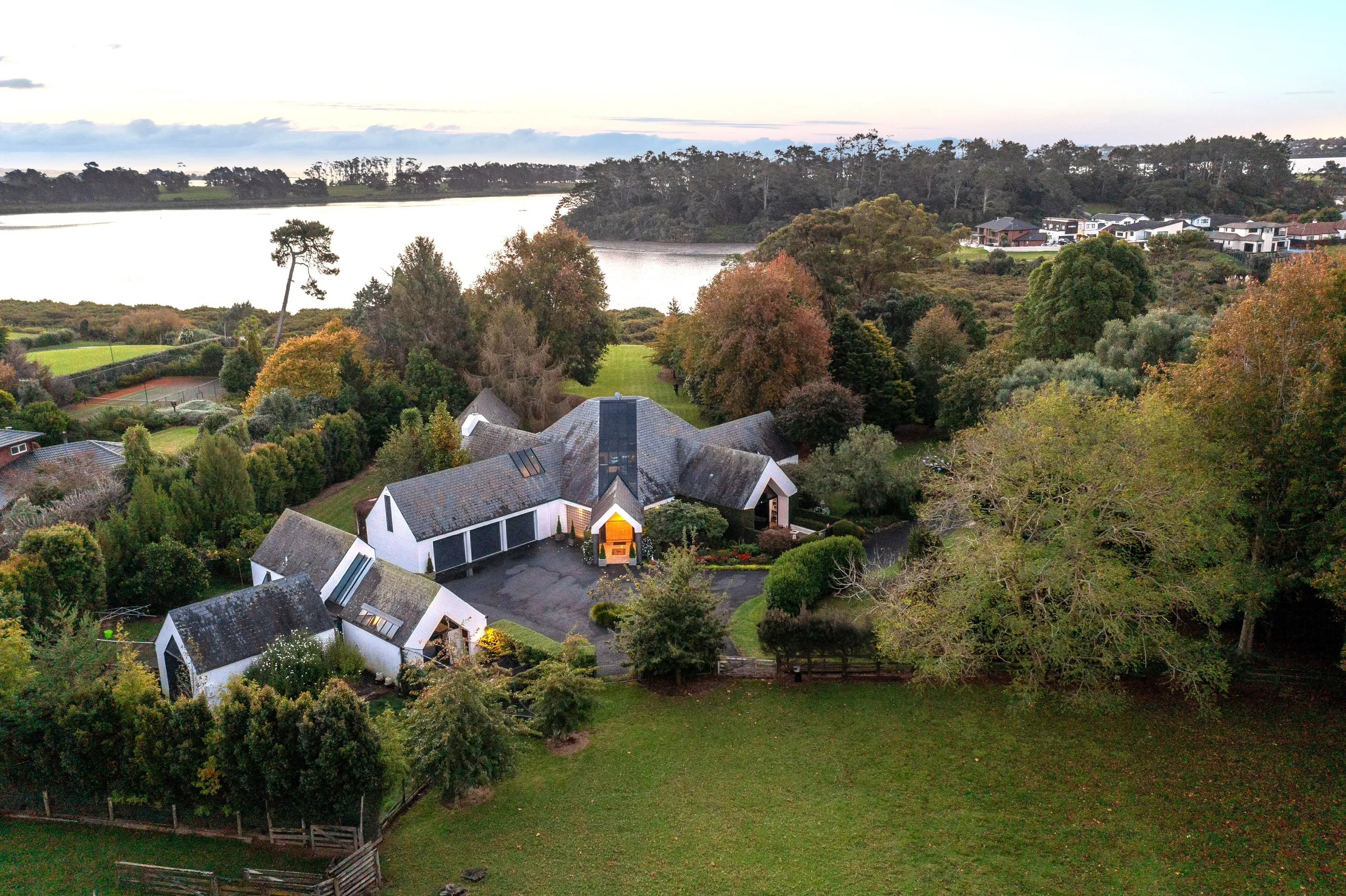 37 Island View Road, Karaka, Auckland City