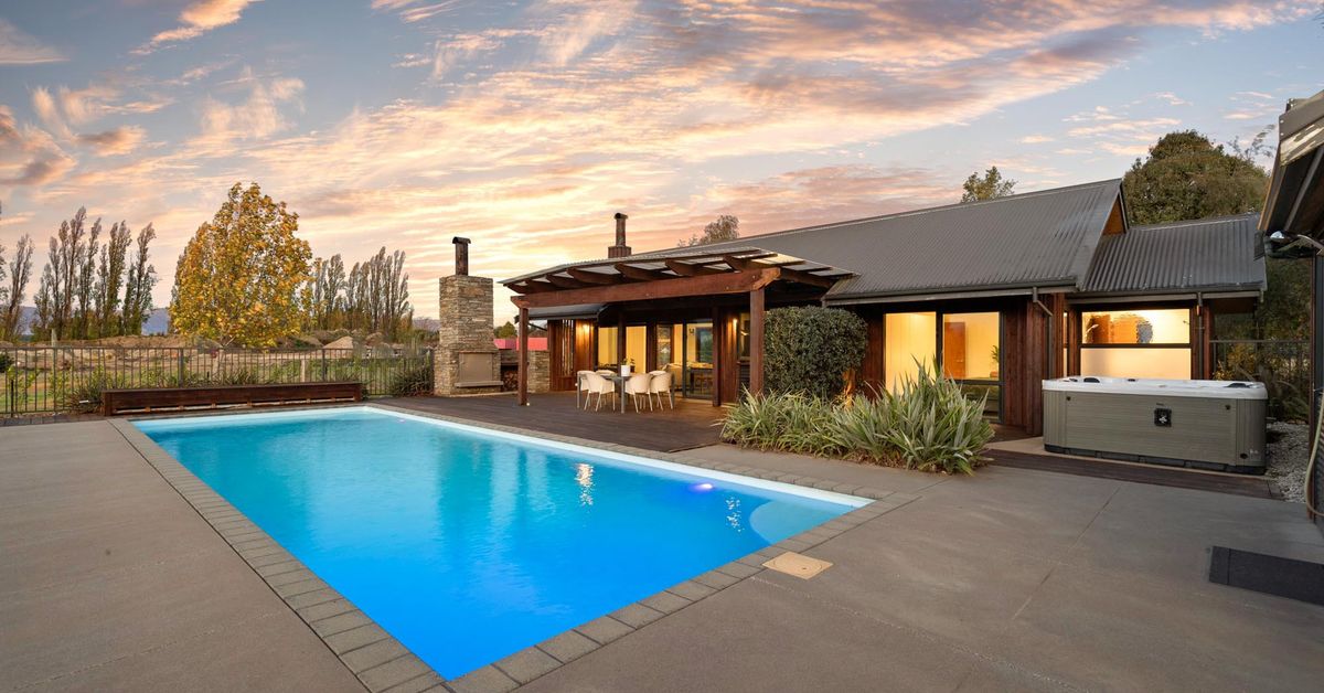 1 Martin Lane, Wanaka, Wanaka | NZ Sotheby’s Realty | NZW10970