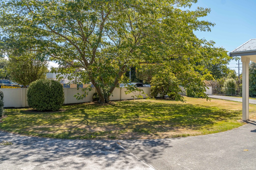 Mid-Century Masterpiece on Main

