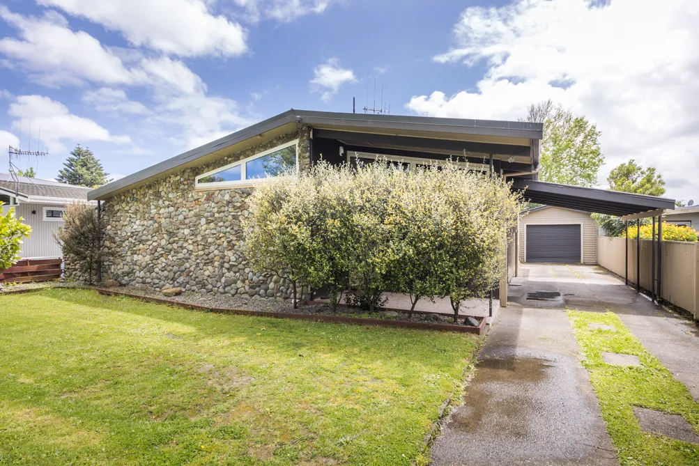 Double Glazed Family Home by Hokowhitu School