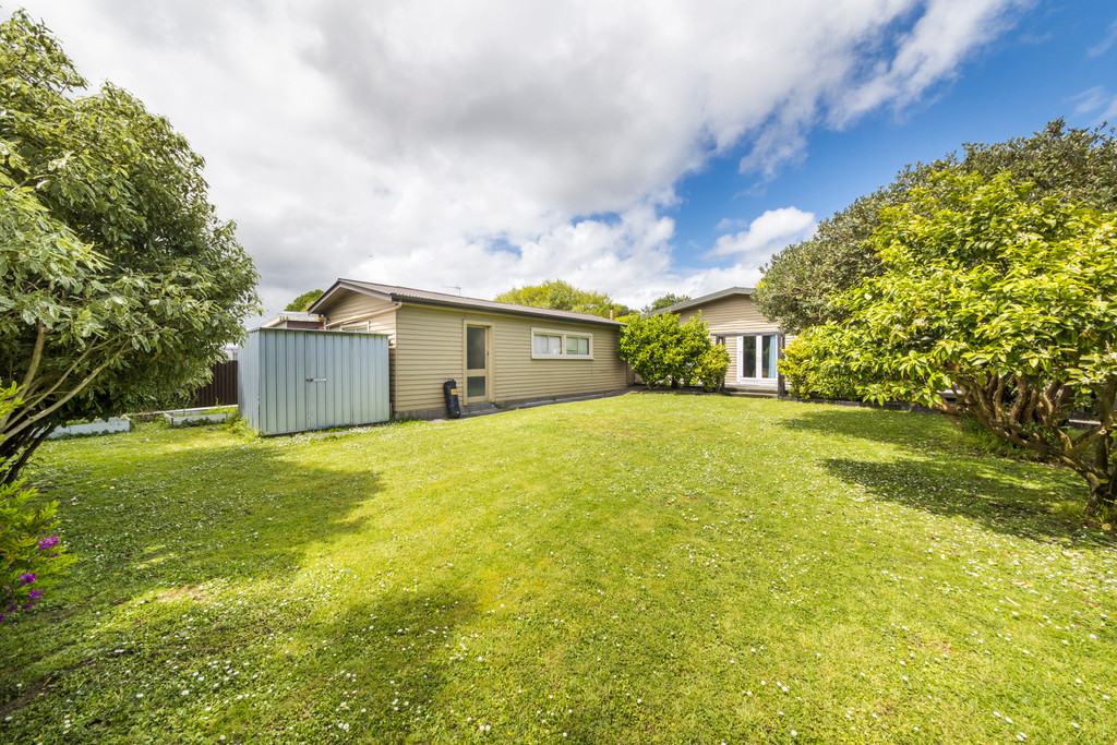 Double Glazed Family Home by Hokowhitu School