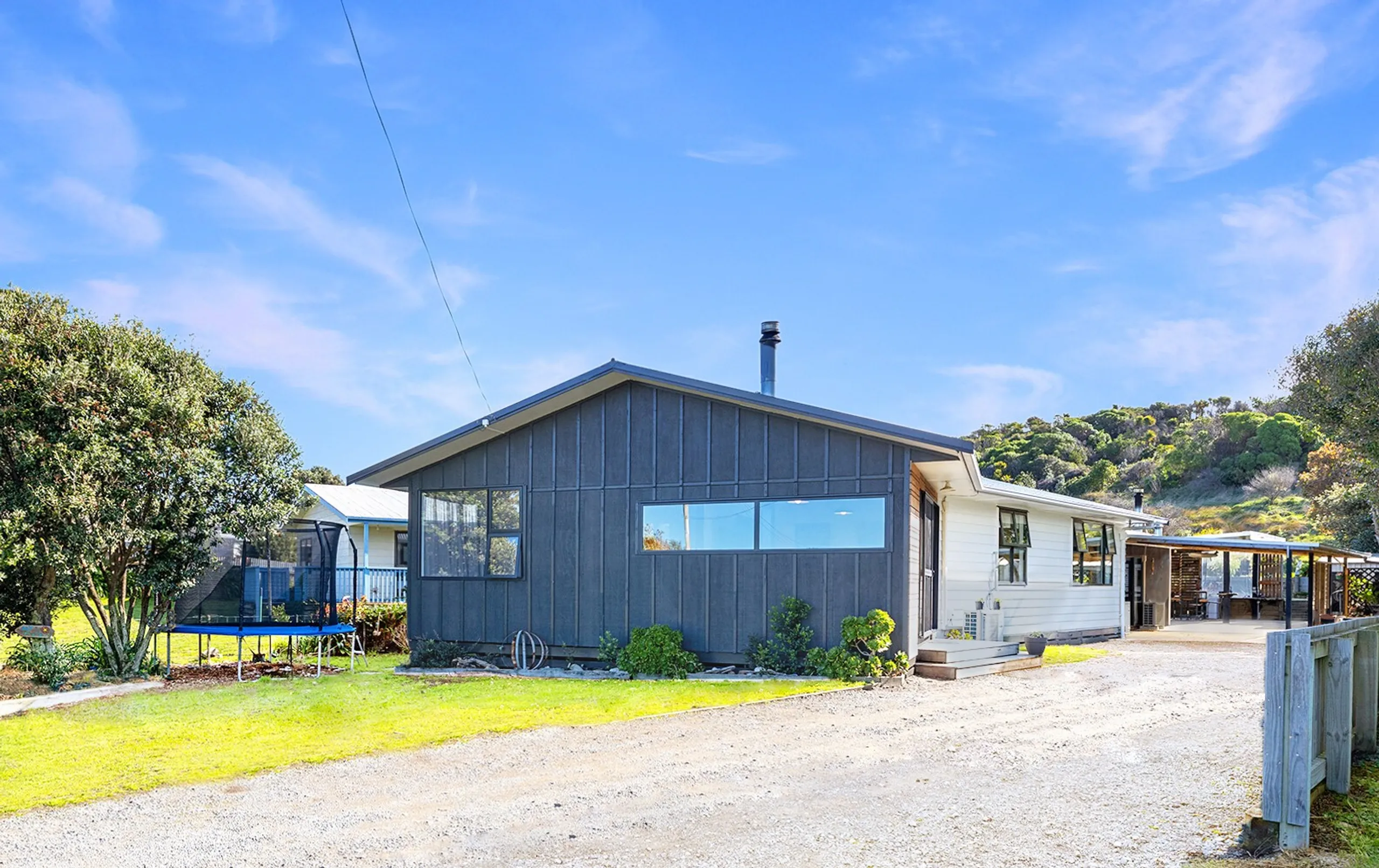 60 Pinedale Crescent, Riversdale Beach, Wairarapa