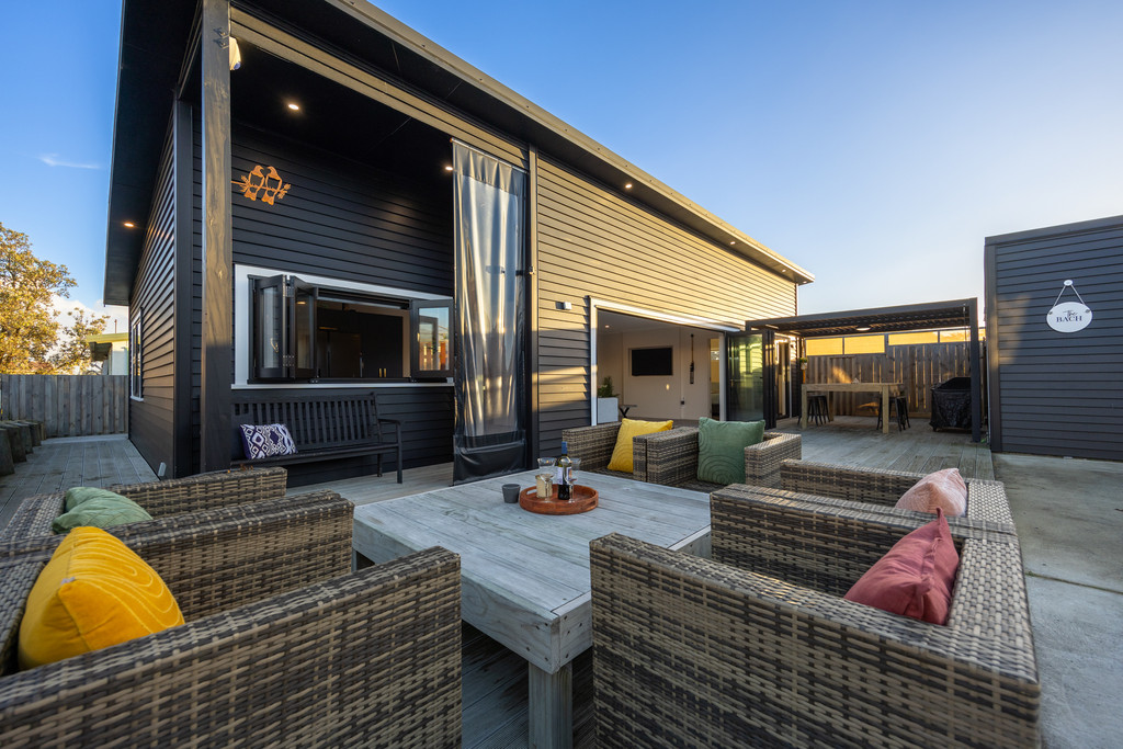Embrace Modern Coastal Living