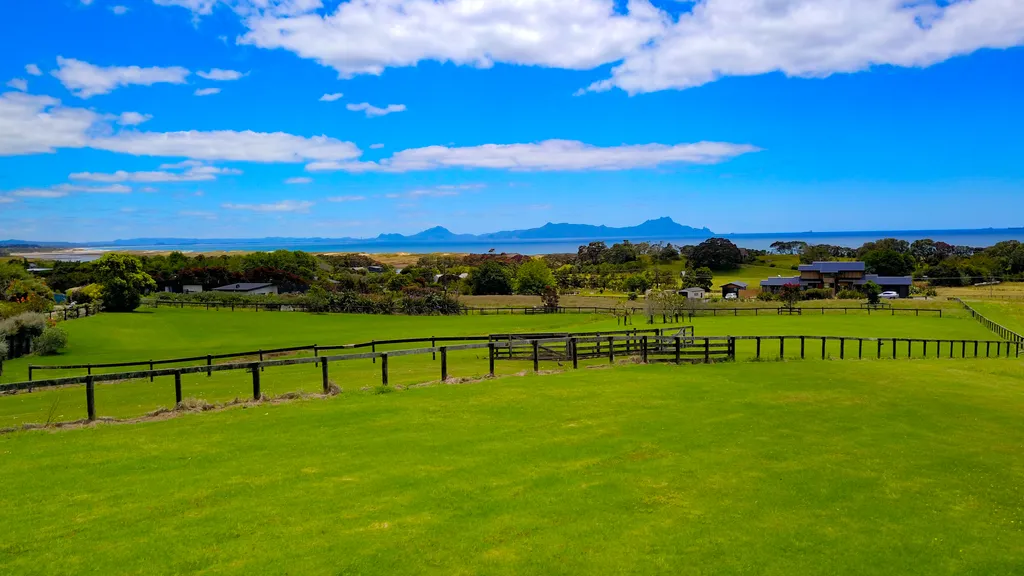 Sunrises, Sea Breezes & Space for Dreams