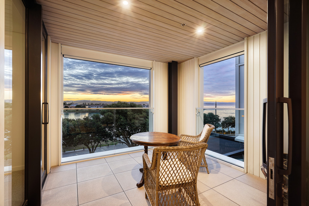 Award-Winning Apartment in Ahuriri's Best Locale