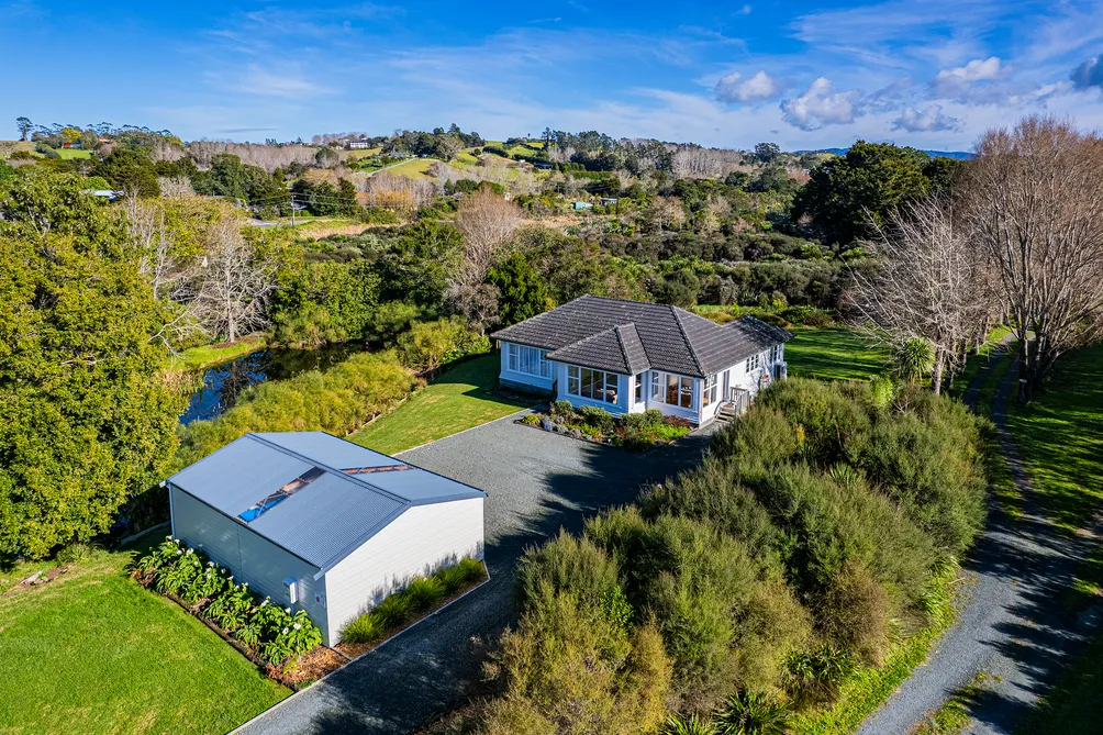 Stunning Lifestyle Block at The Village