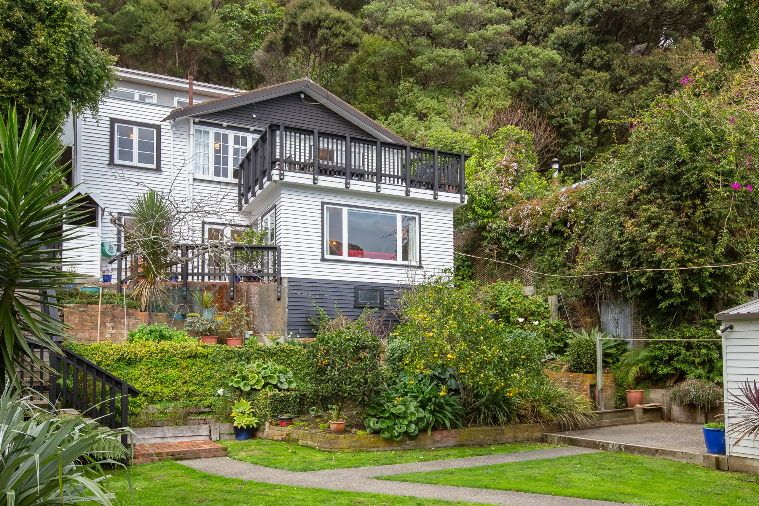 22 Tawa Street, Eastbourne, Lower Hutt City